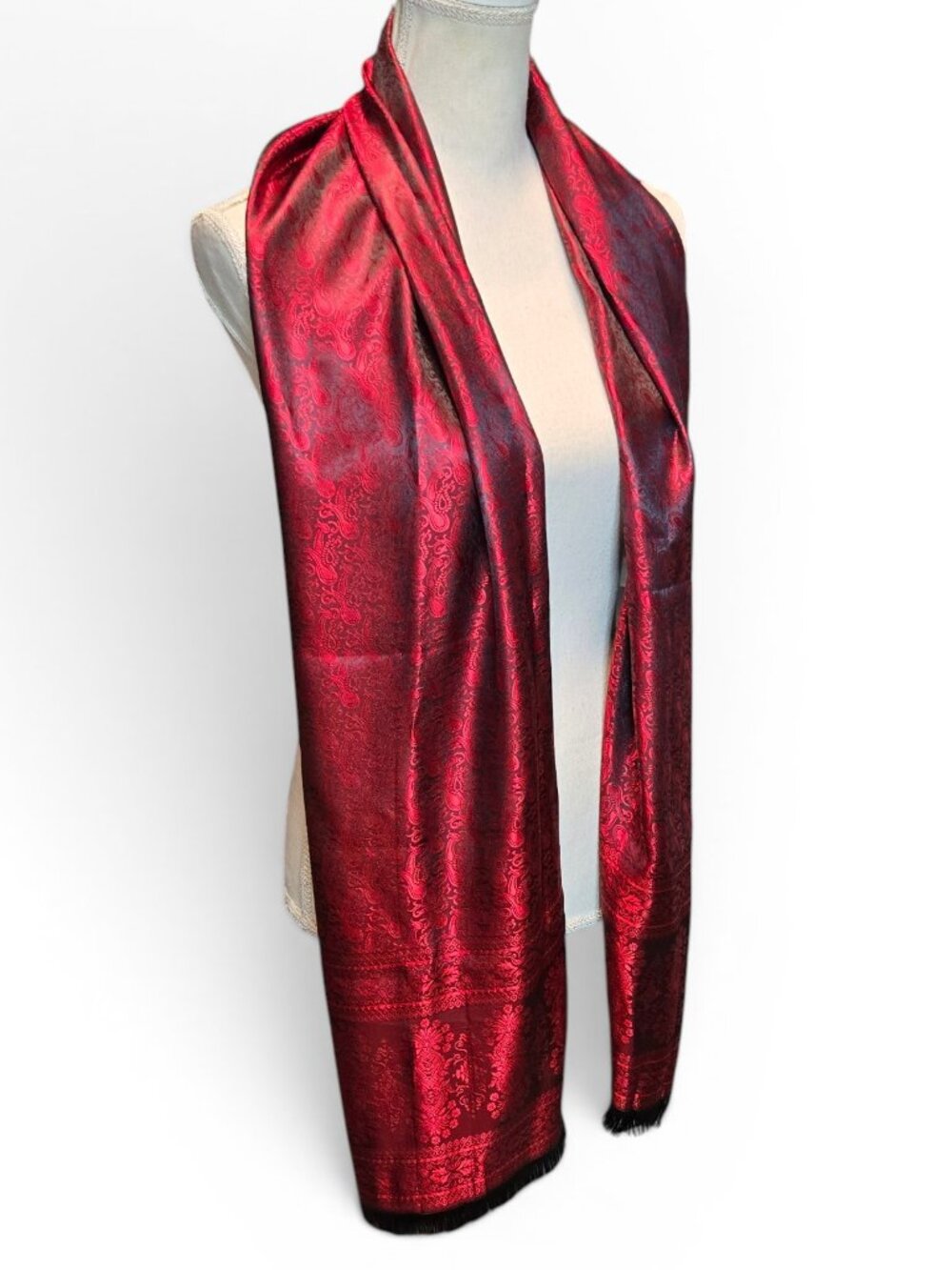 100% Silk Red Paisley Jacquard Scarf Shawl Wrap Fringe Edge Elegant Eastern